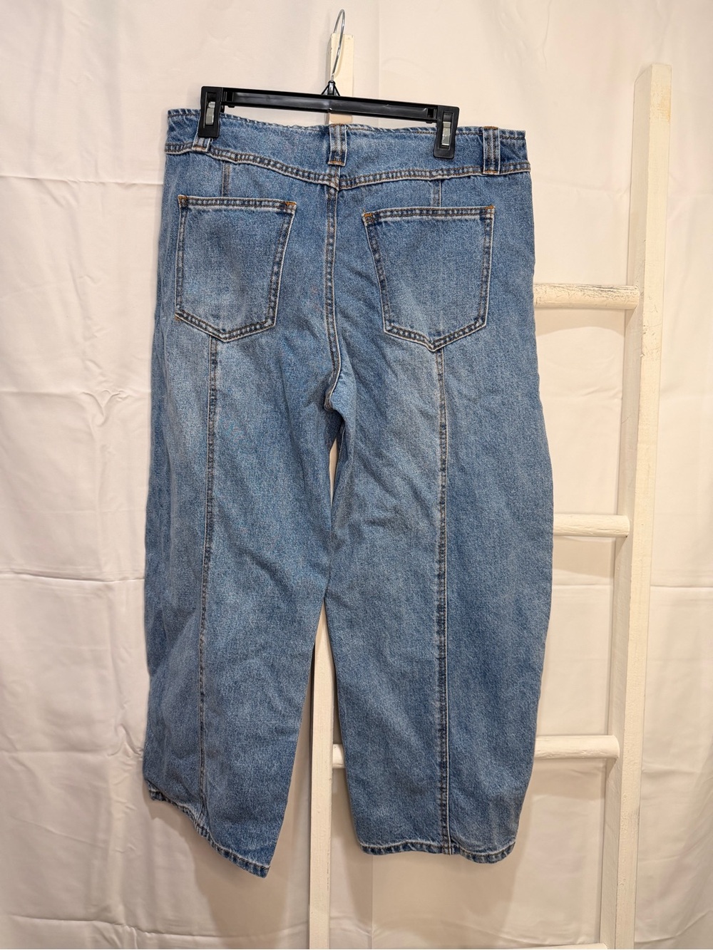 Women's Barrell Mid Blue Denim Jeans - Picture 4 of 5